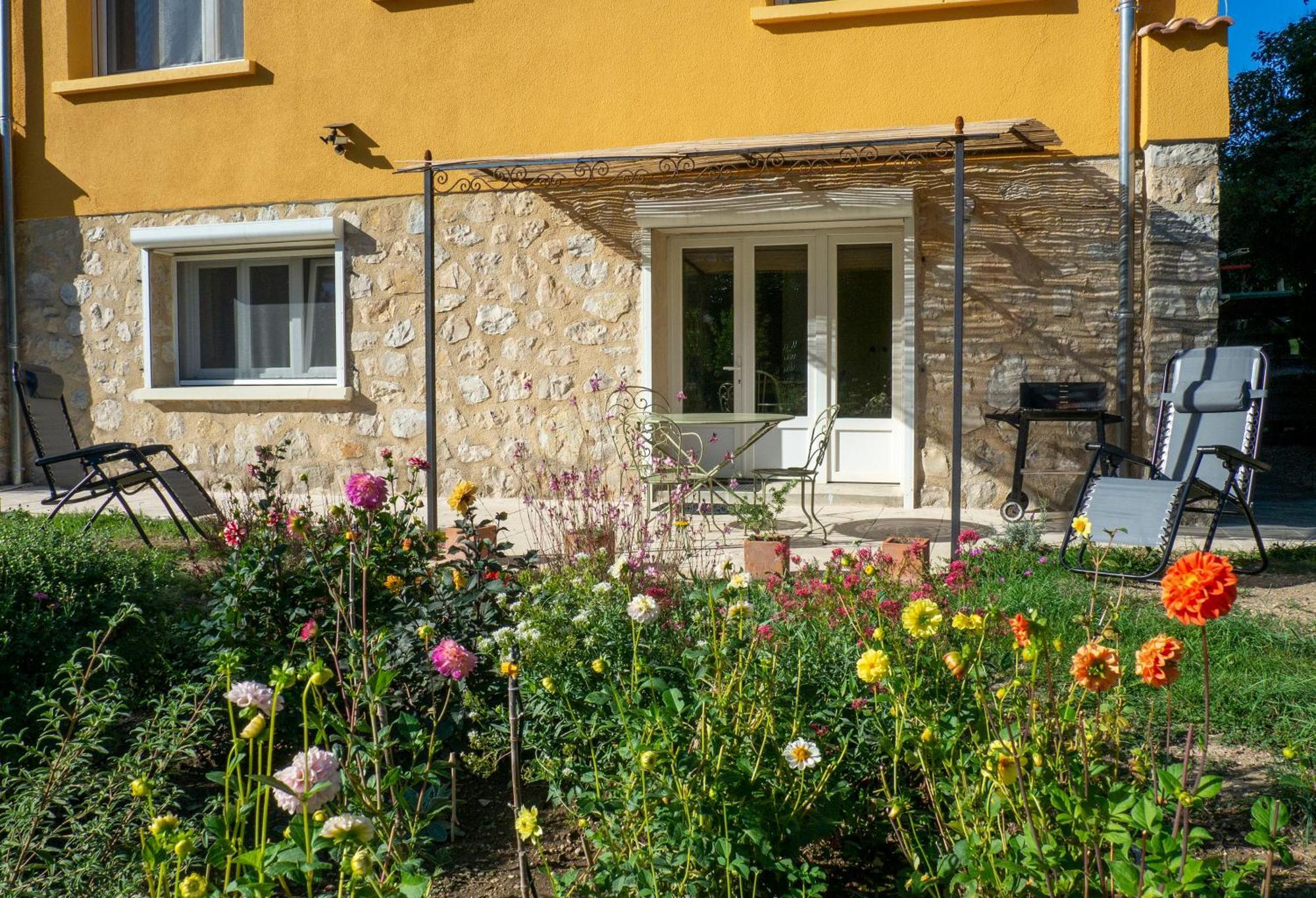 Gite de l'ancienne gare Buis-les-Baronnies Extérieur photo